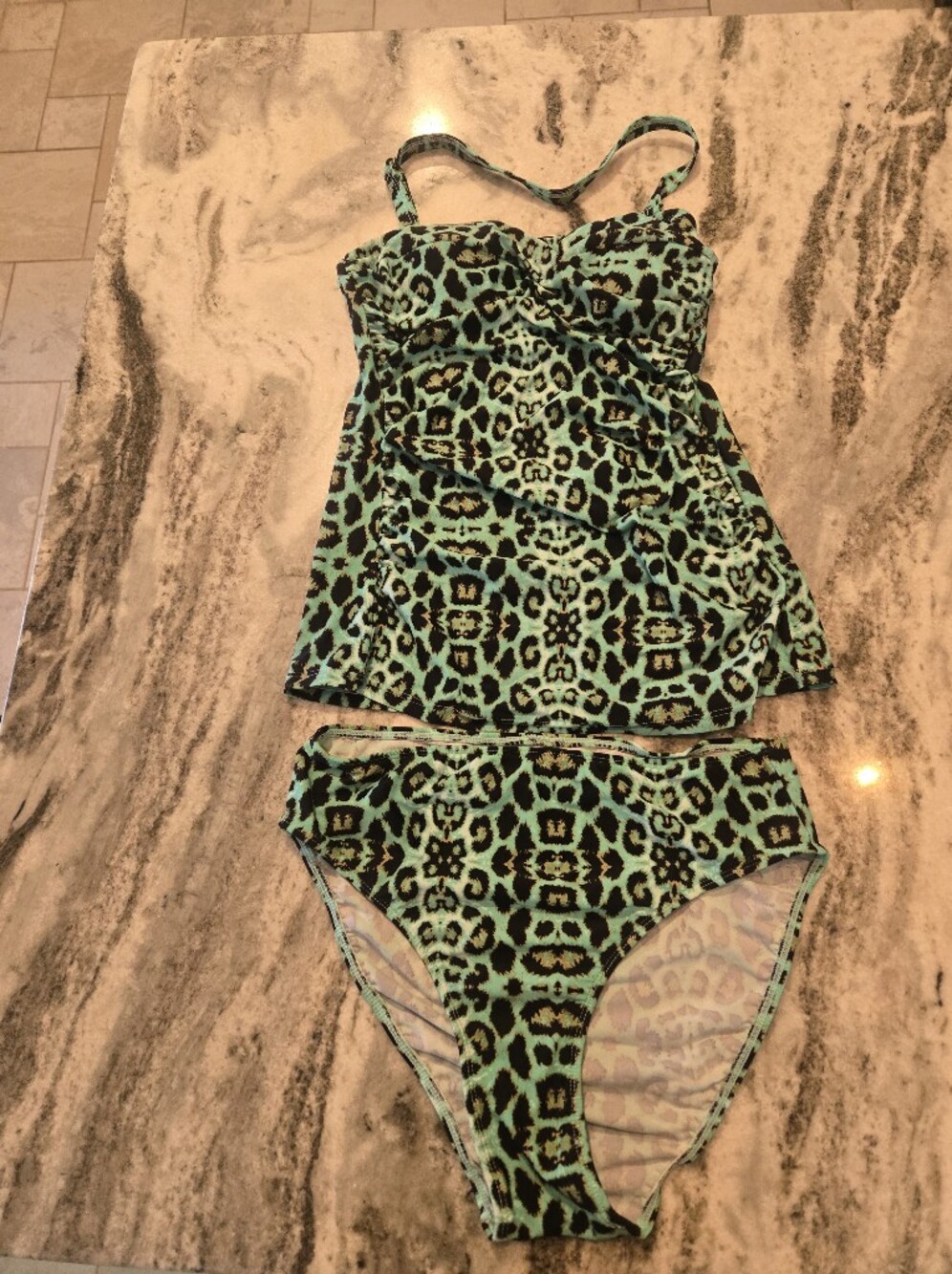 VENUS Mint Green and Black Leopard Tankini Bikini Set